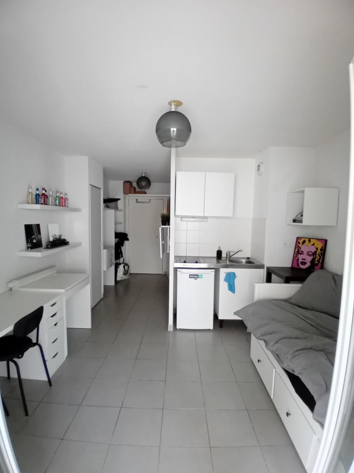 Studio Cosy Avec Terrasse มงต์เปอลิเยร์ ภายนอก รูปภาพ